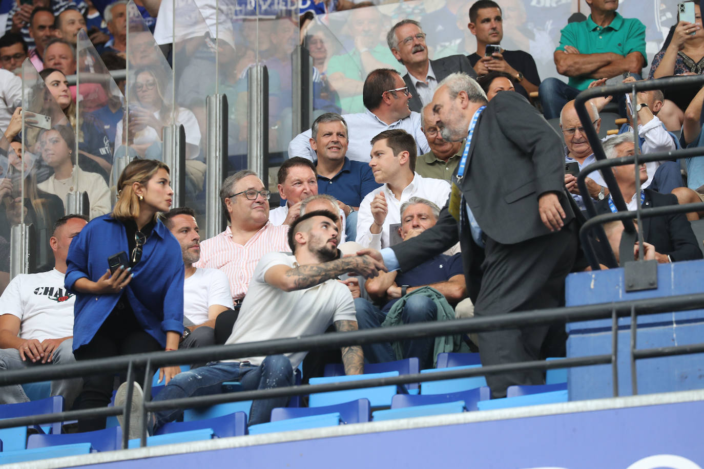 ¿Estuviste viendo el Oviedo - Sporting en el Tartiere? ¡Búscate en las fotos!