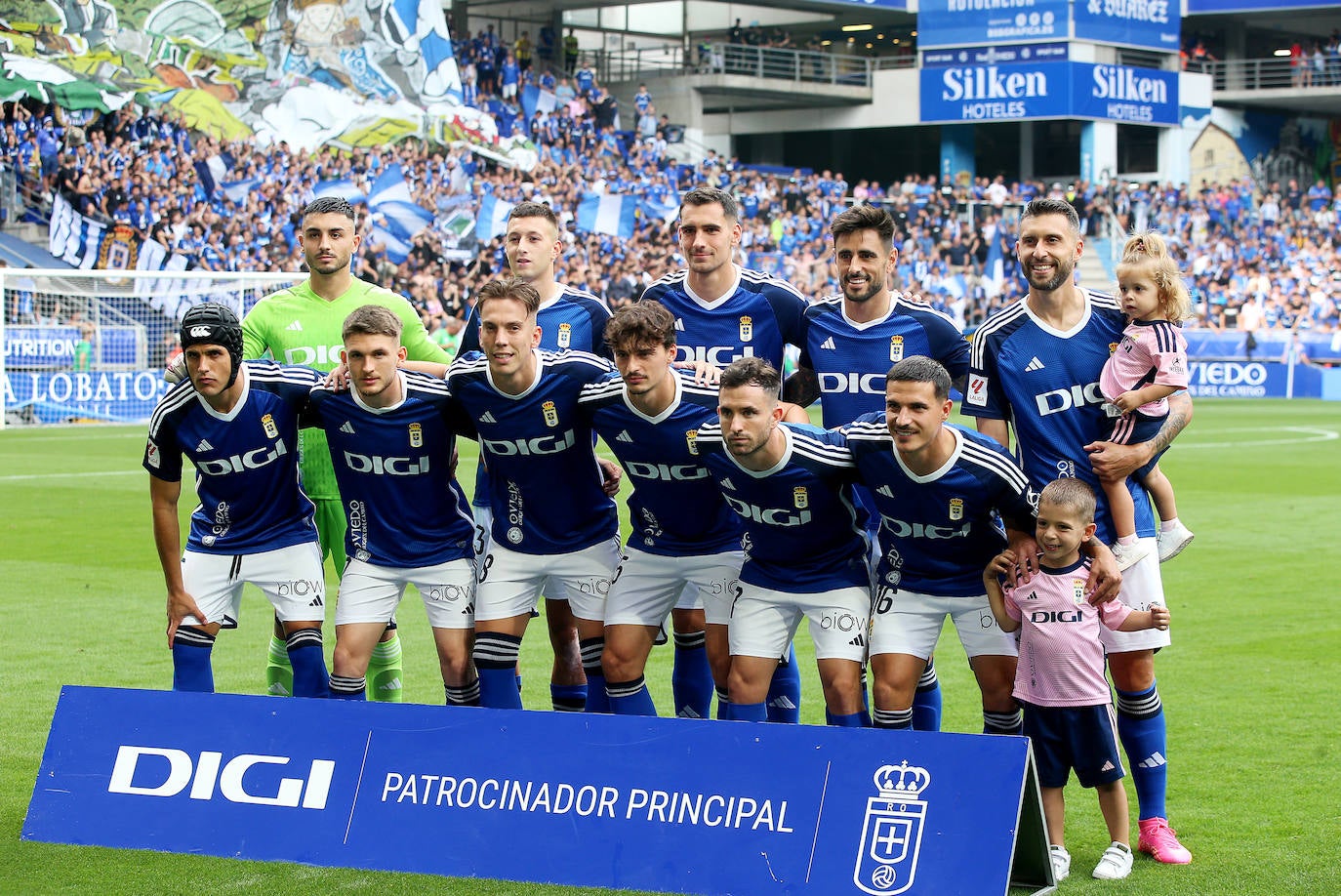 El partido entre el Oviedo y el Sporting, en imágenes