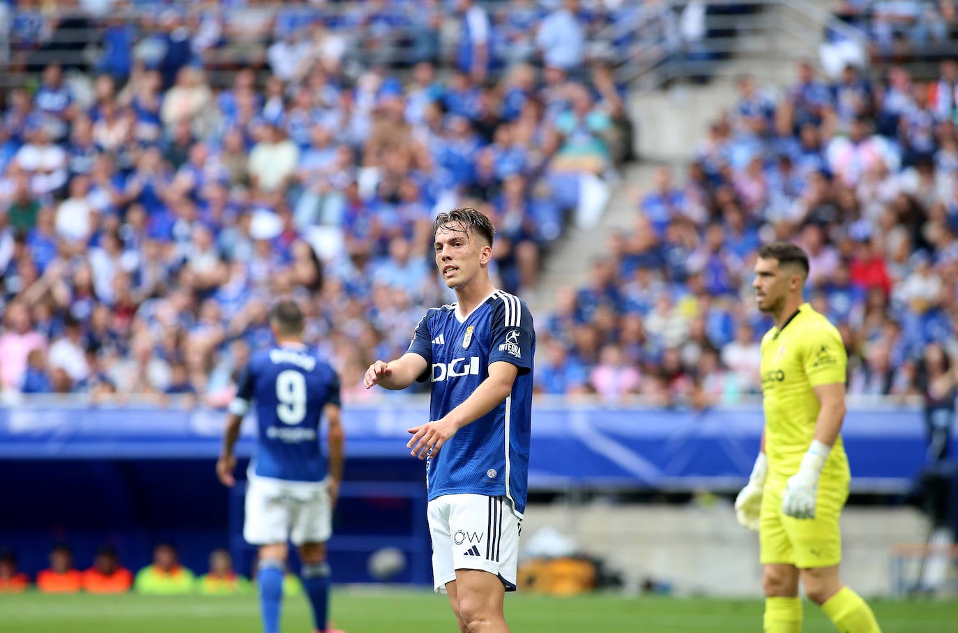 El partido entre el Oviedo y el Sporting, en imágenes