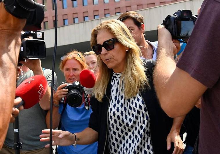 Arantxa Sánchez Vicario, a su salida de los juzgados, en el primer día del juicio.