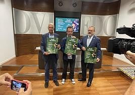 Alfonso Camba, Nacho Manzano y Alfredo García Quintana, ayer en la presentación del menú.
