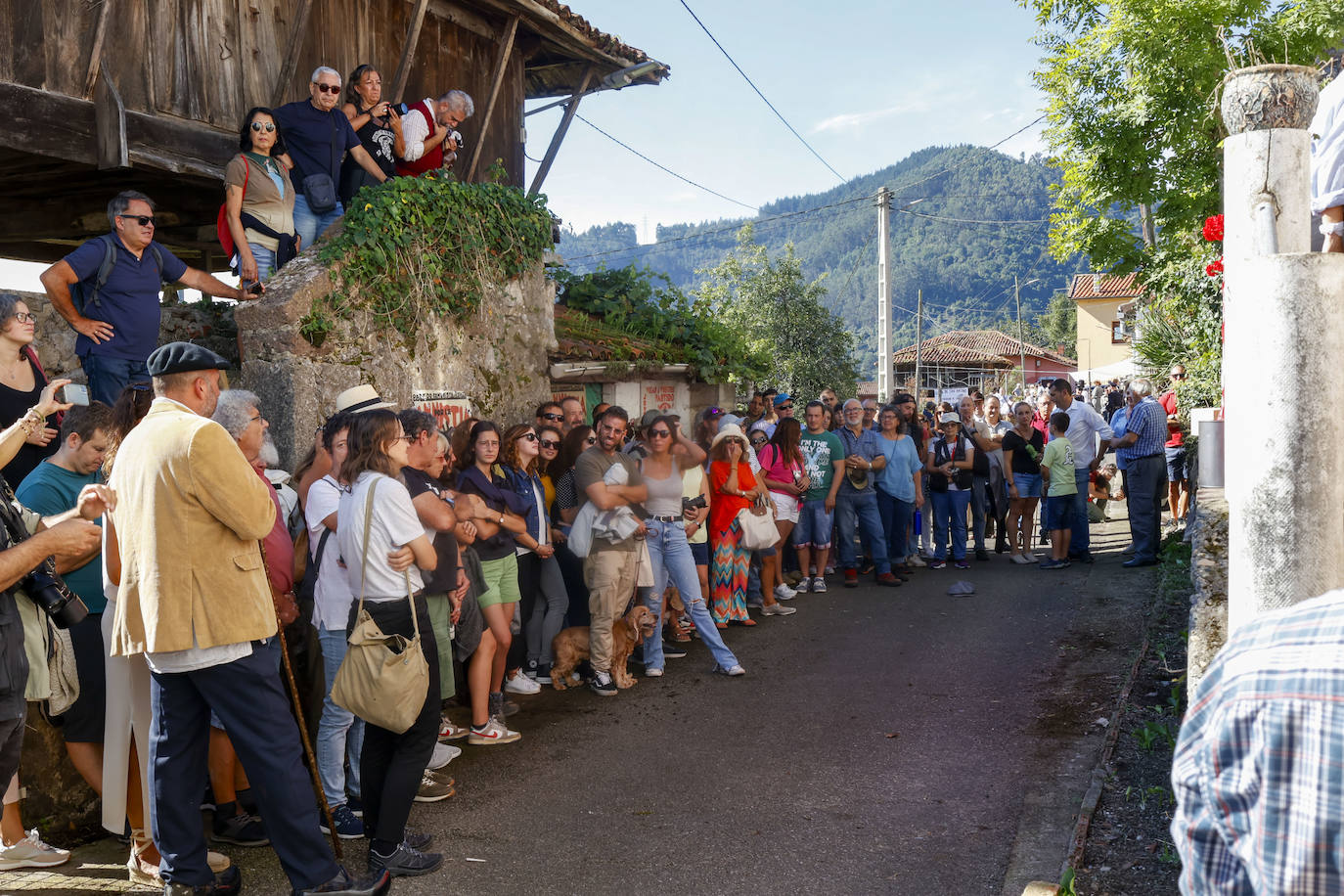 Un viaje a las trincheras para no olvidar la dureza de la Guerra Civil