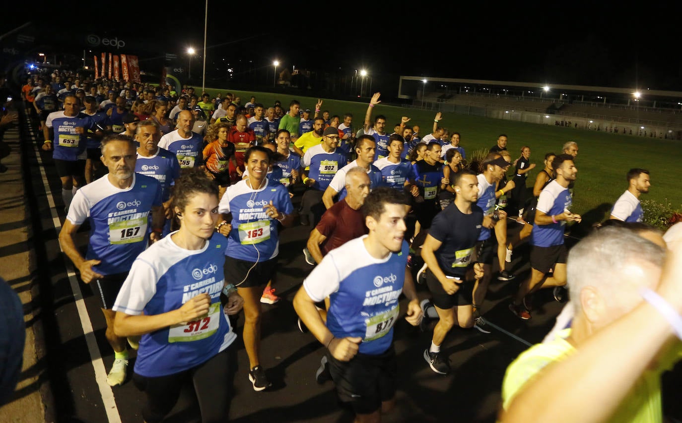 La carrera nocturna de Gijón, en imágenes