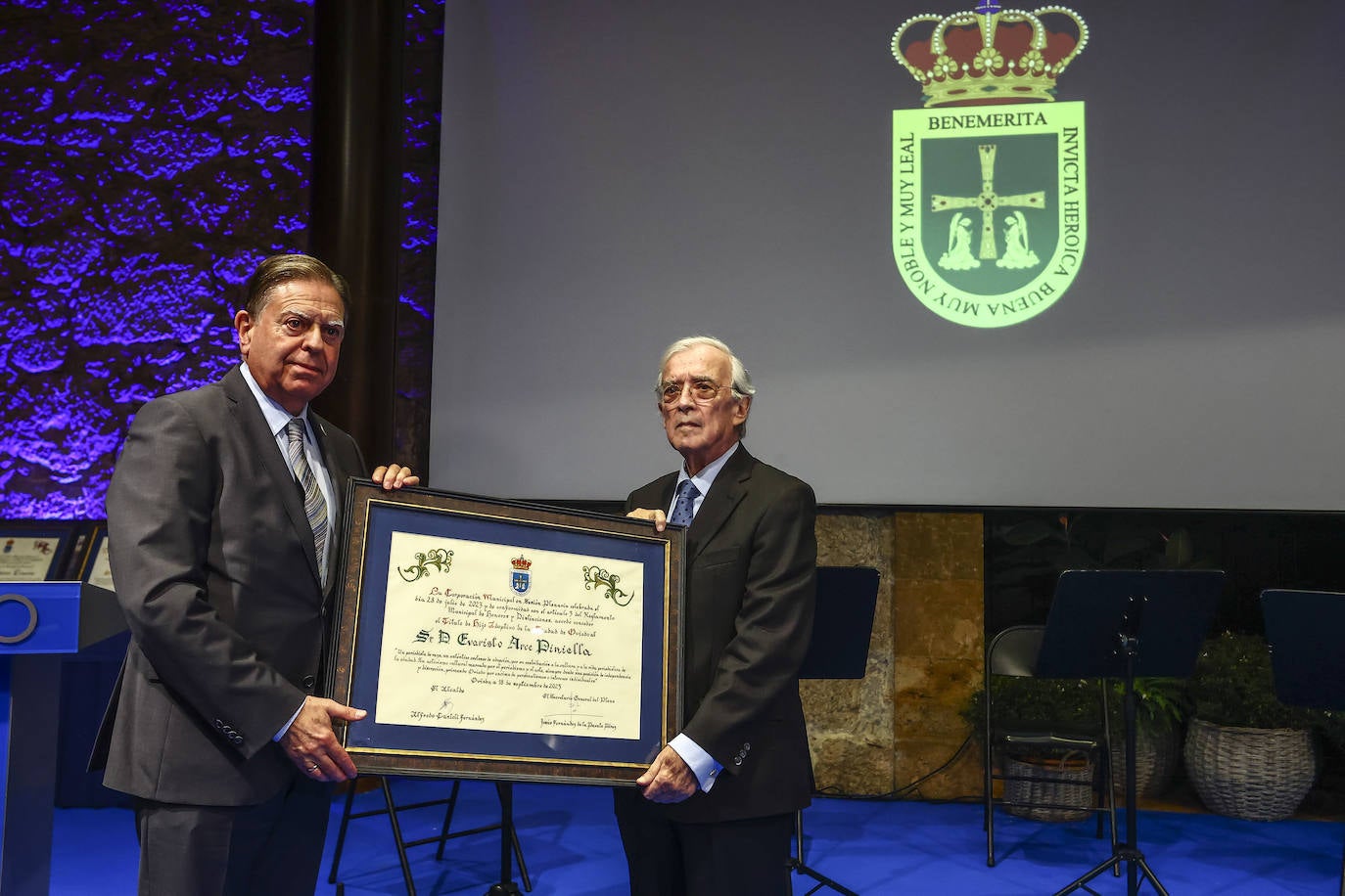 Los nuevos hijos predilectos y adoptivos de Oviedo