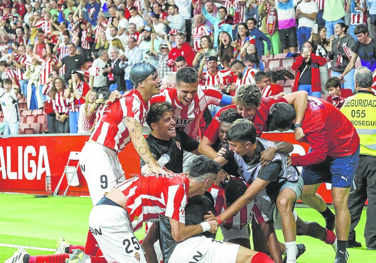 Sporting de Gijón: El Sporting vuelve a 'playoffs' un año