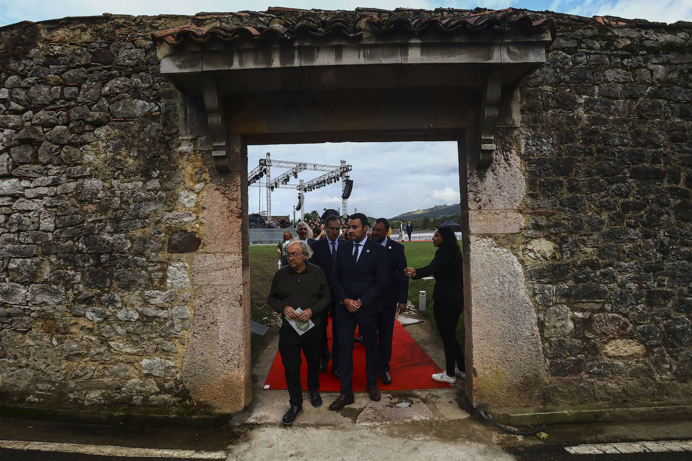 Así ha sido la inauguración de la Central Artística de Bueño