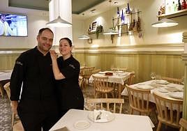 Marcos y Dunia, en el establecimiento gijonés.