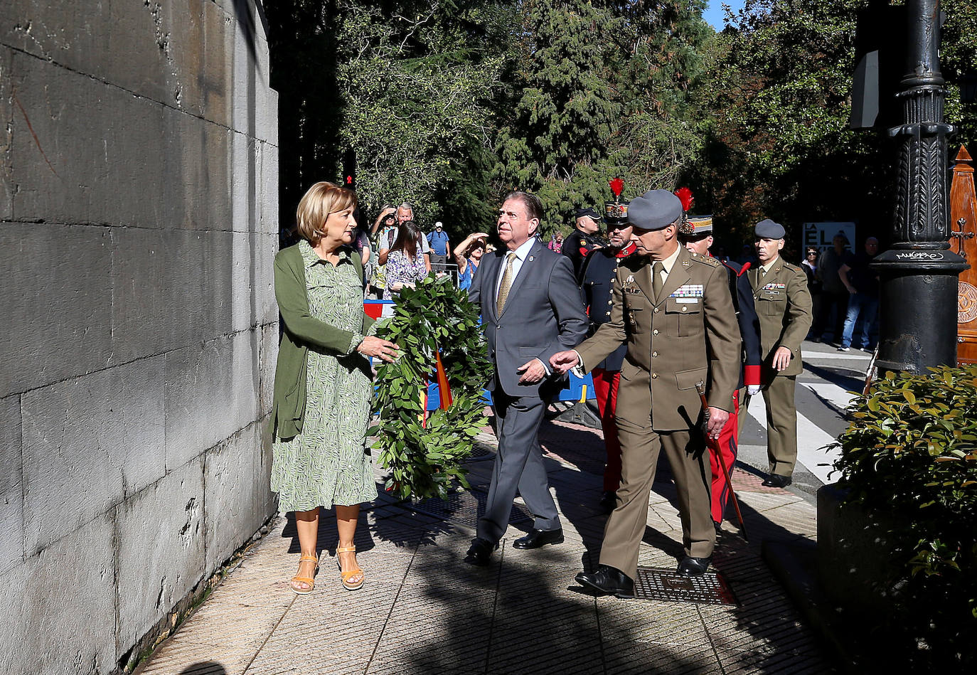 Así ha sido el homenaje al Cabo Noval en Oviedo