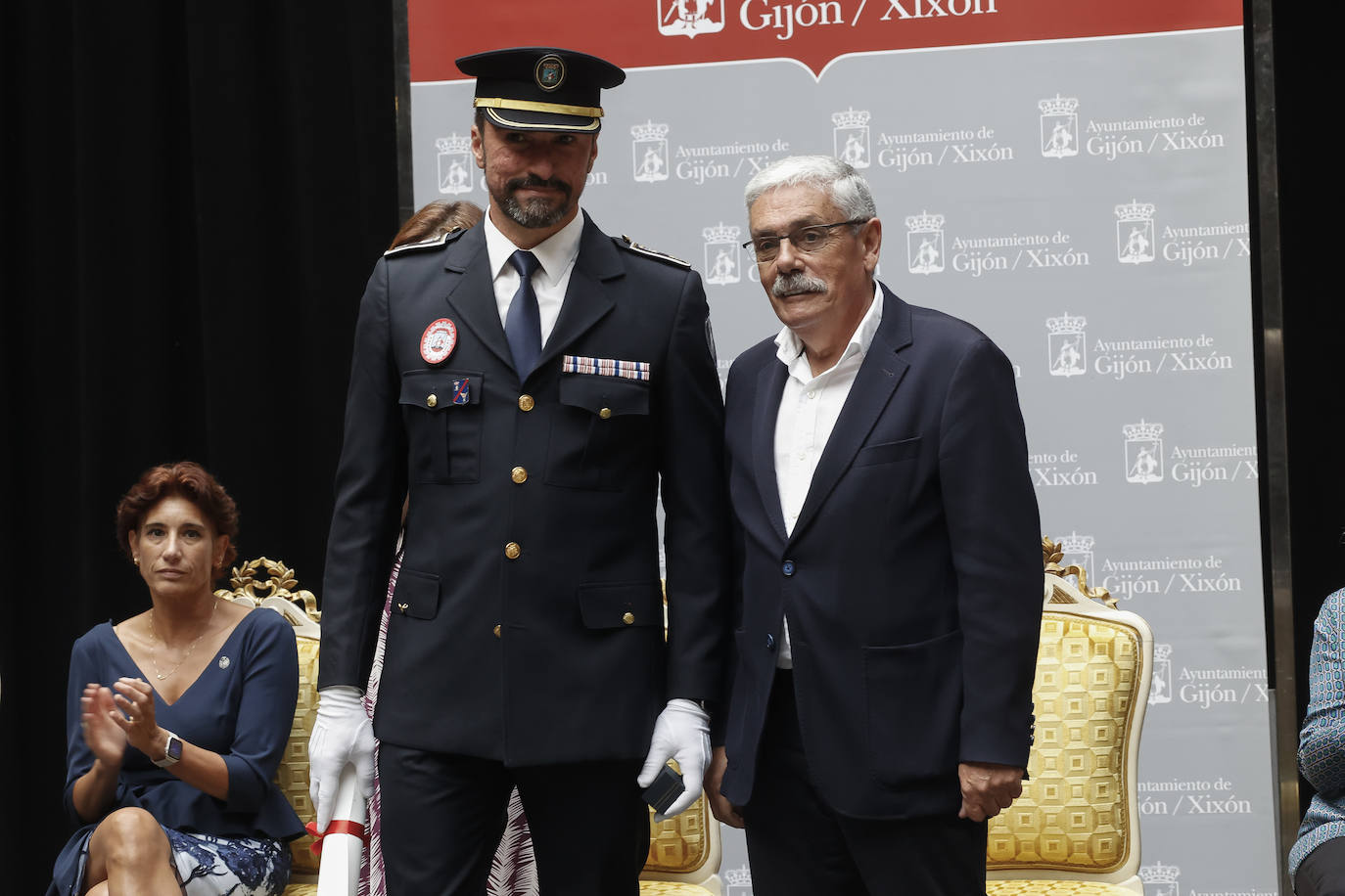 Homenajes y distinciones por el patrón de la Policía Local