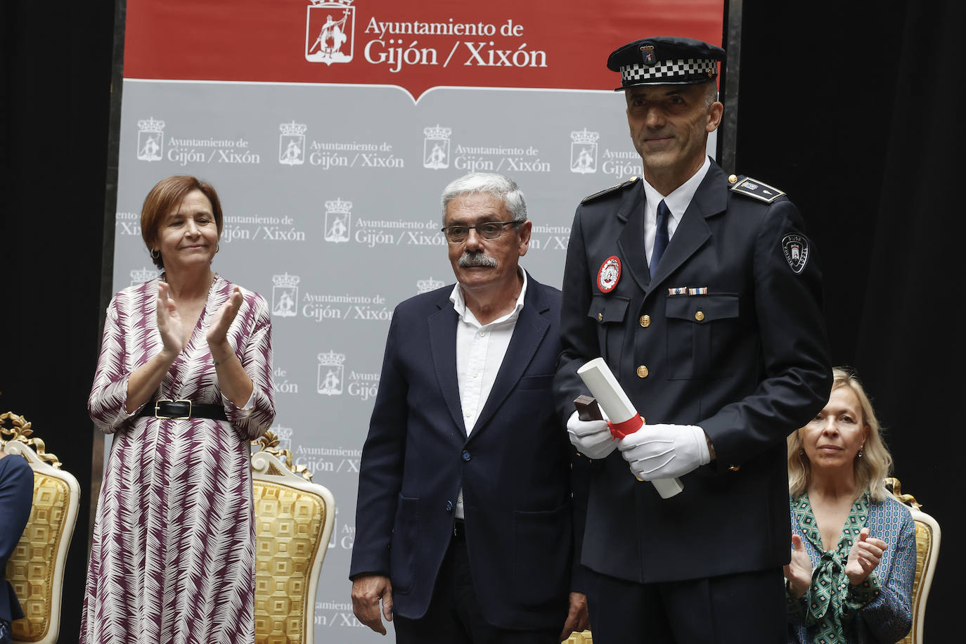 Homenajes y distinciones por el patrón de la Policía Local