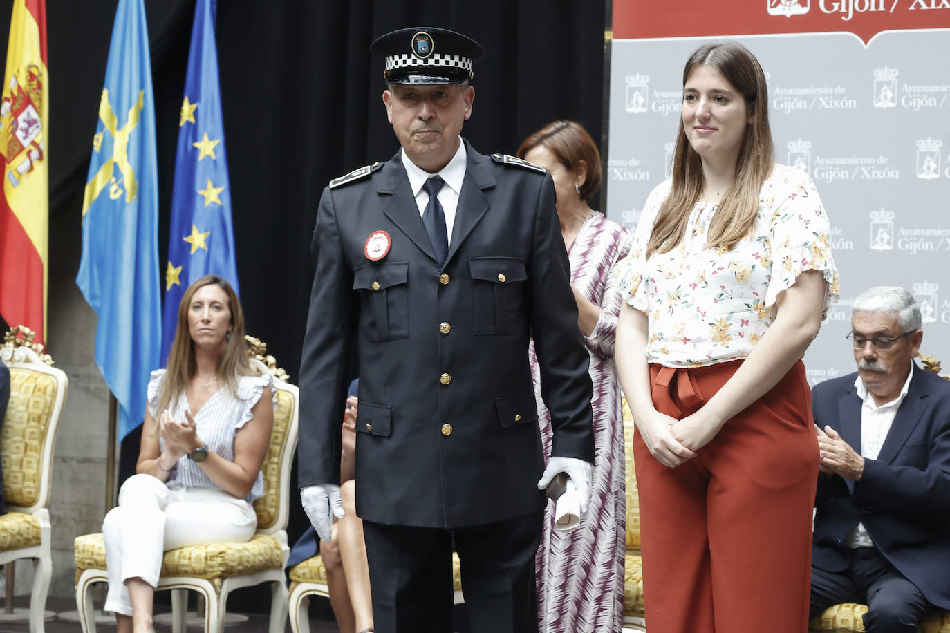 Homenajes y distinciones por el patrón de la Policía Local