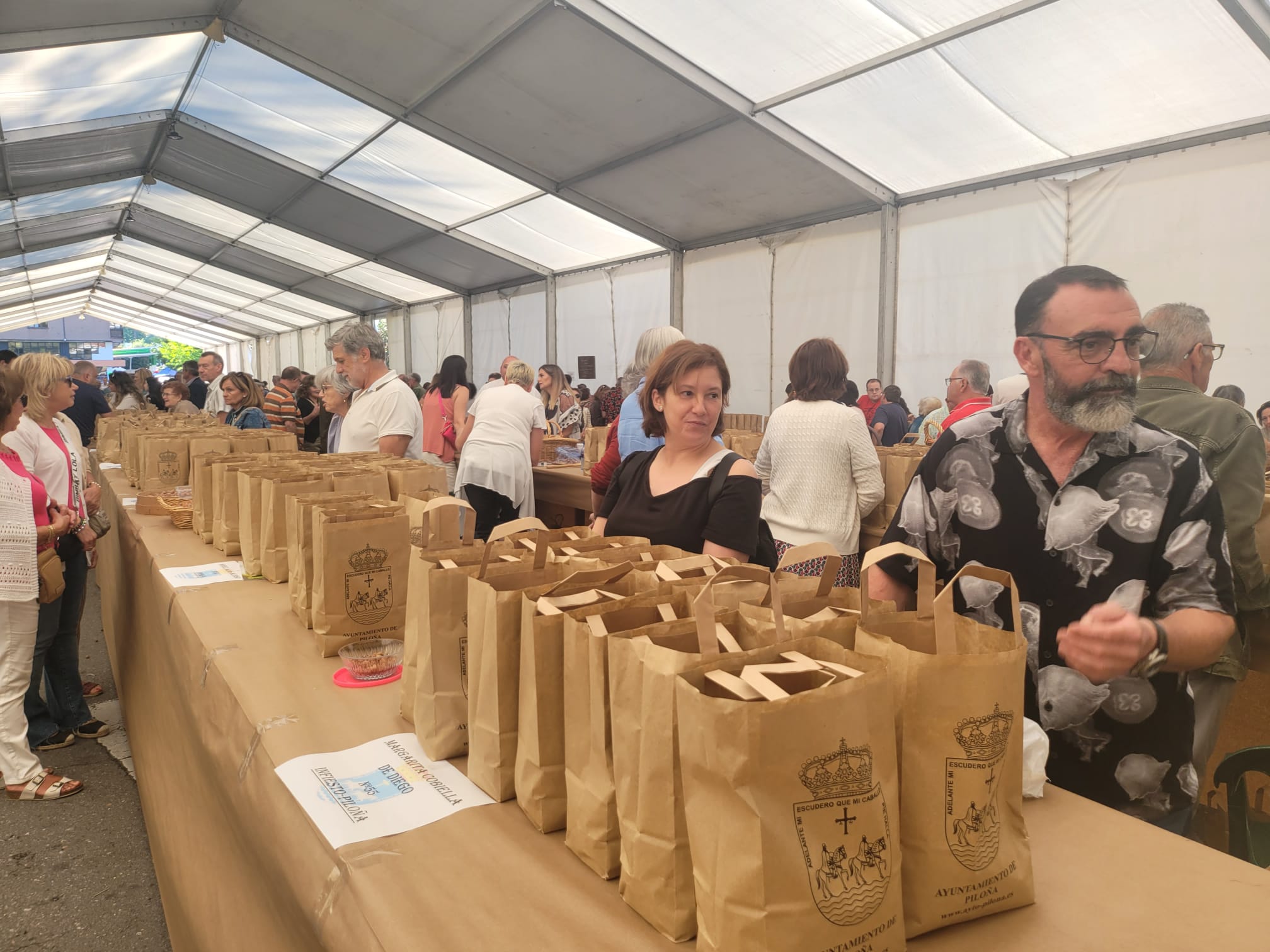 Infiesto festeja la cosecha de avellana