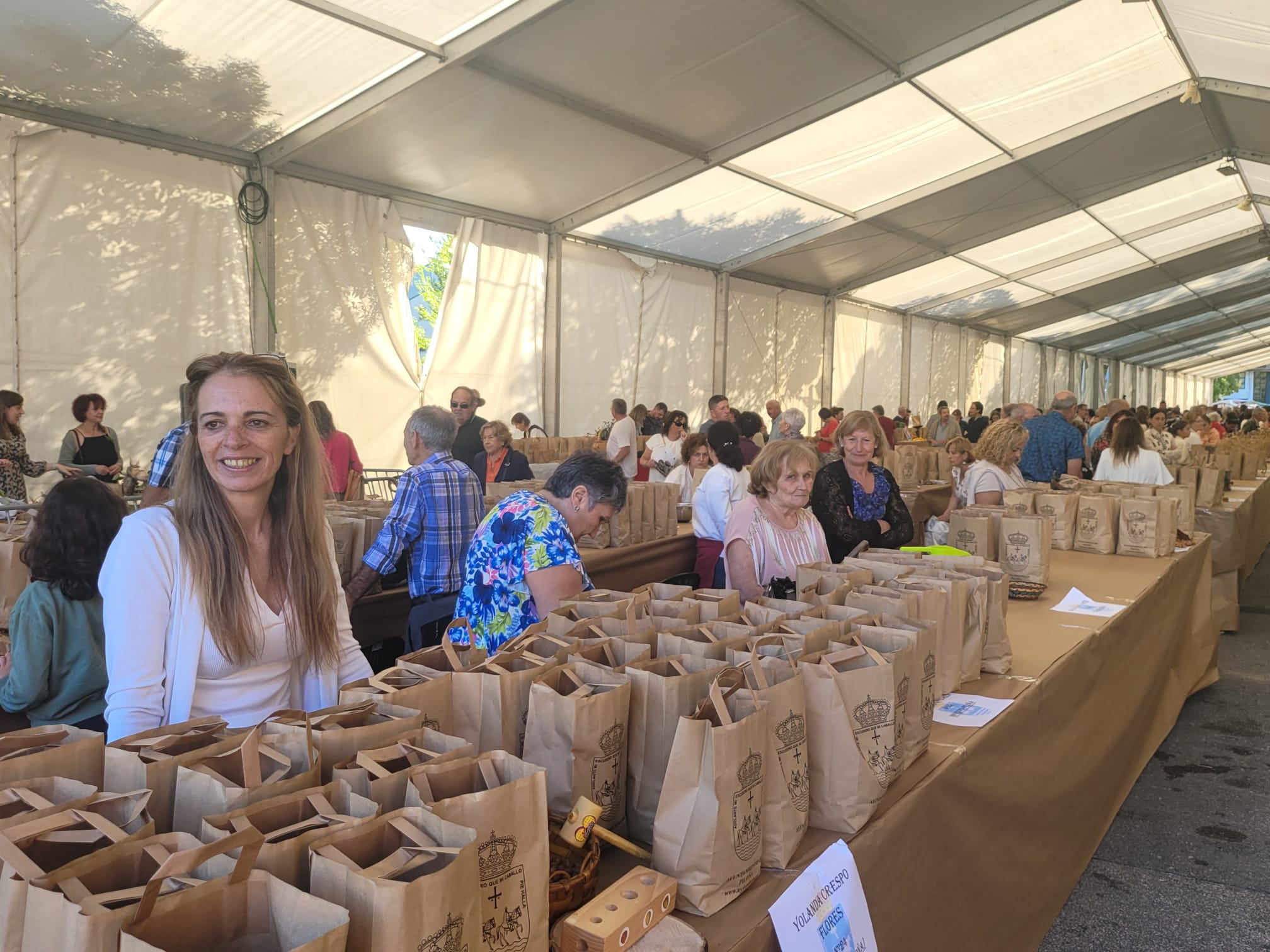 Infiesto festeja la cosecha de avellana