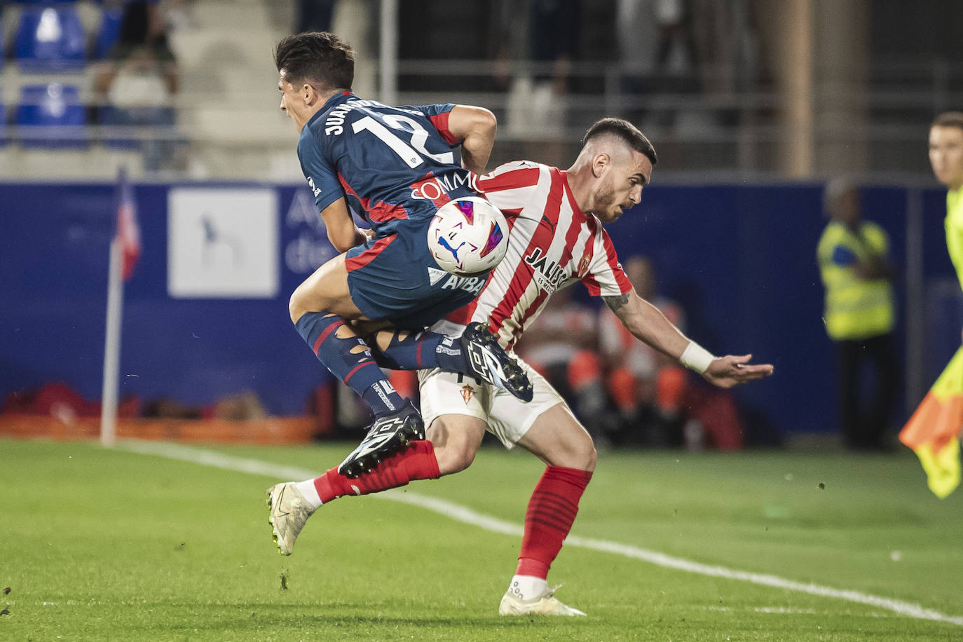 Las mejores imágenes del Huesca - Sporting