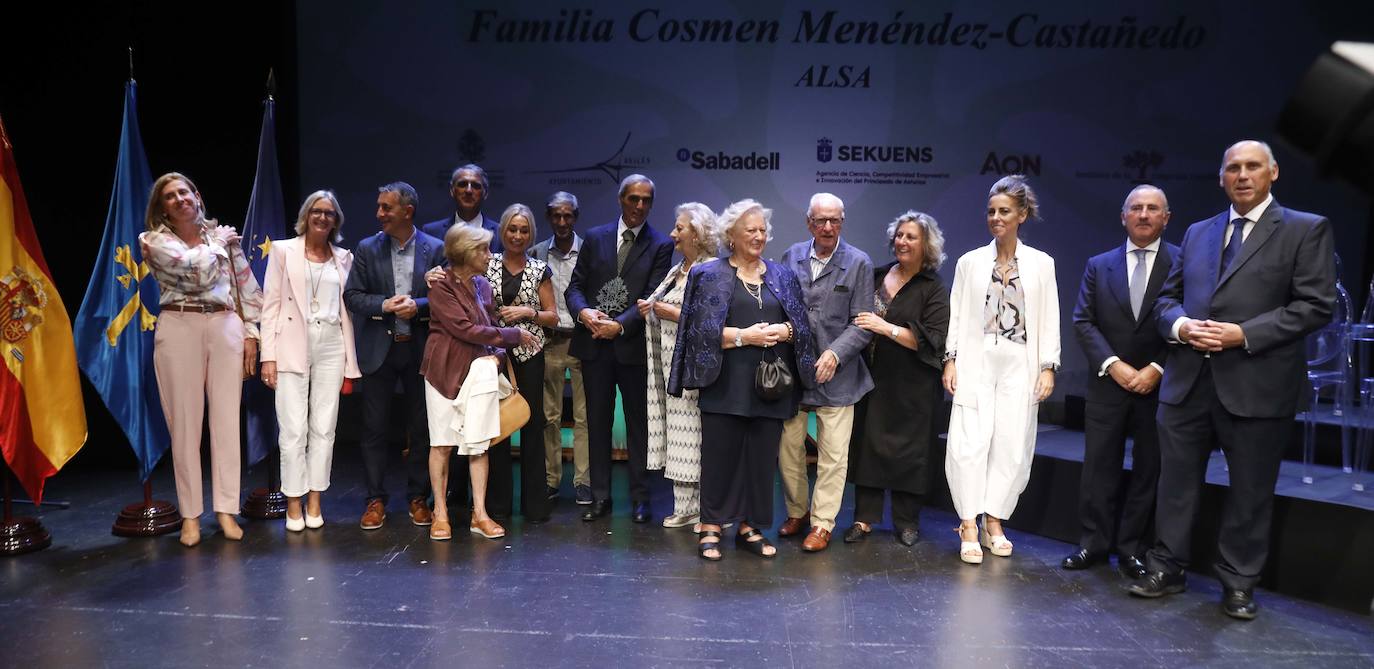 La empresa familiar rinde homenaje a «los cien primeros años de ALSA»