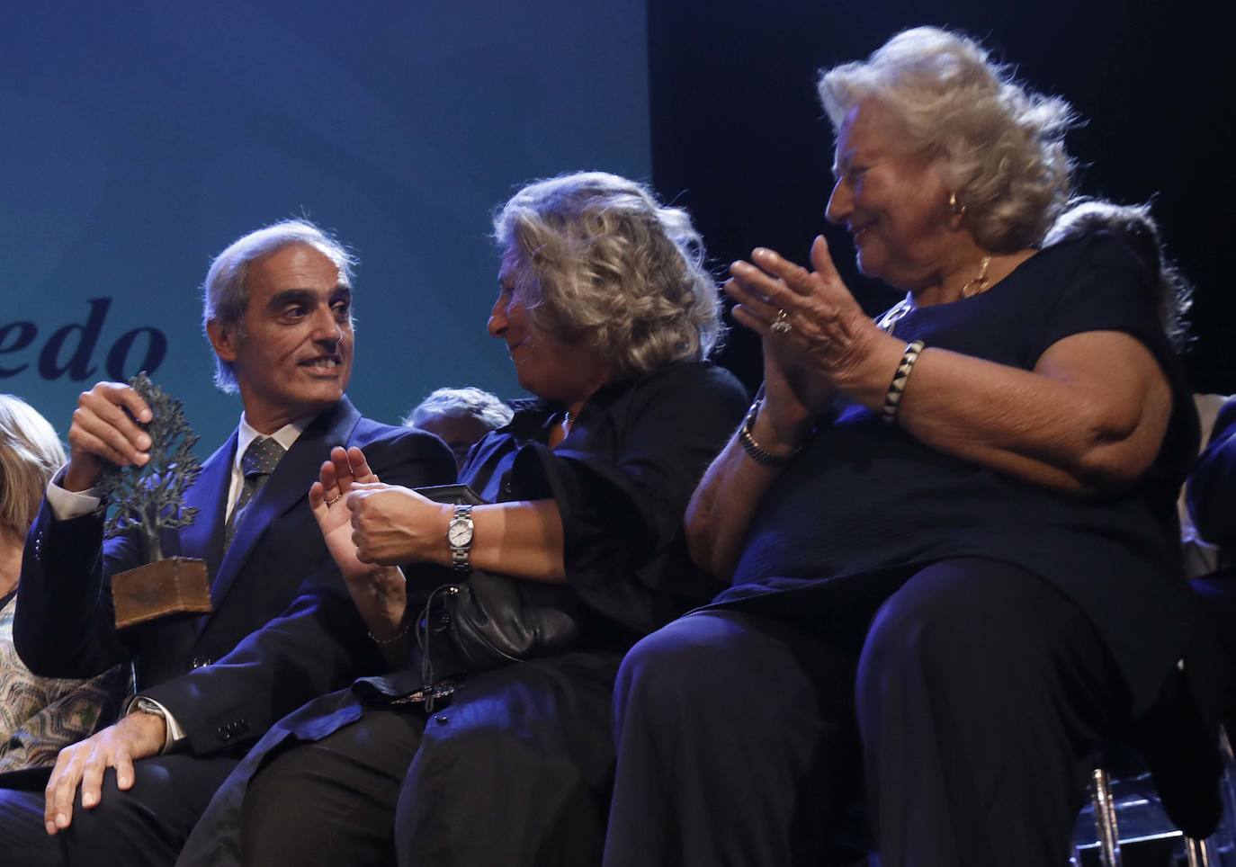 La empresa familiar rinde homenaje a «los cien primeros años de ALSA»