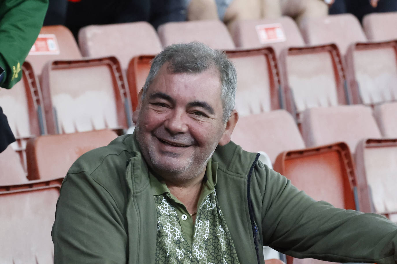 ¿Estuviste en el Sporting - Elche? ¡Búscate!