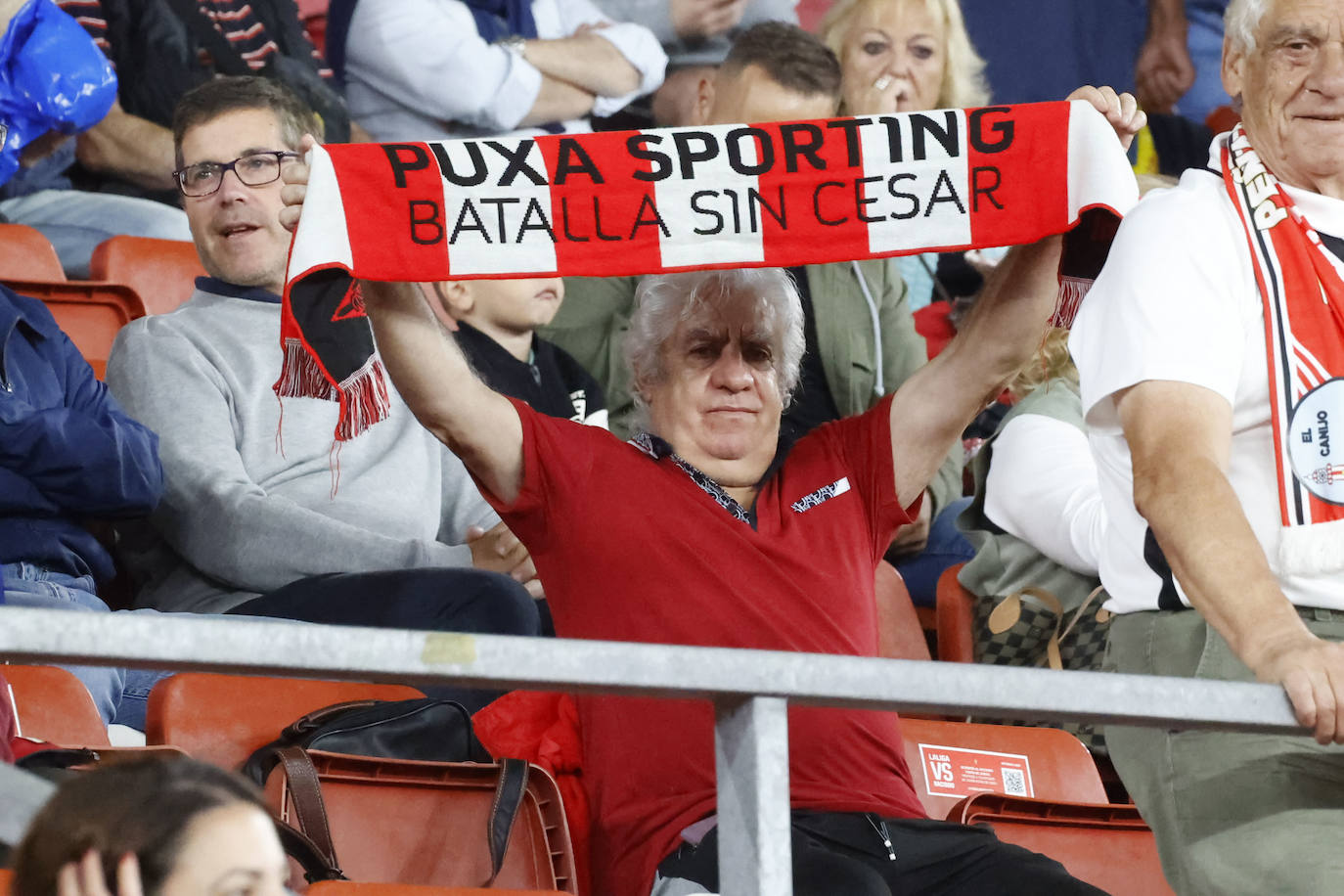 ¿Estuviste en el Sporting - Elche? ¡Búscate!