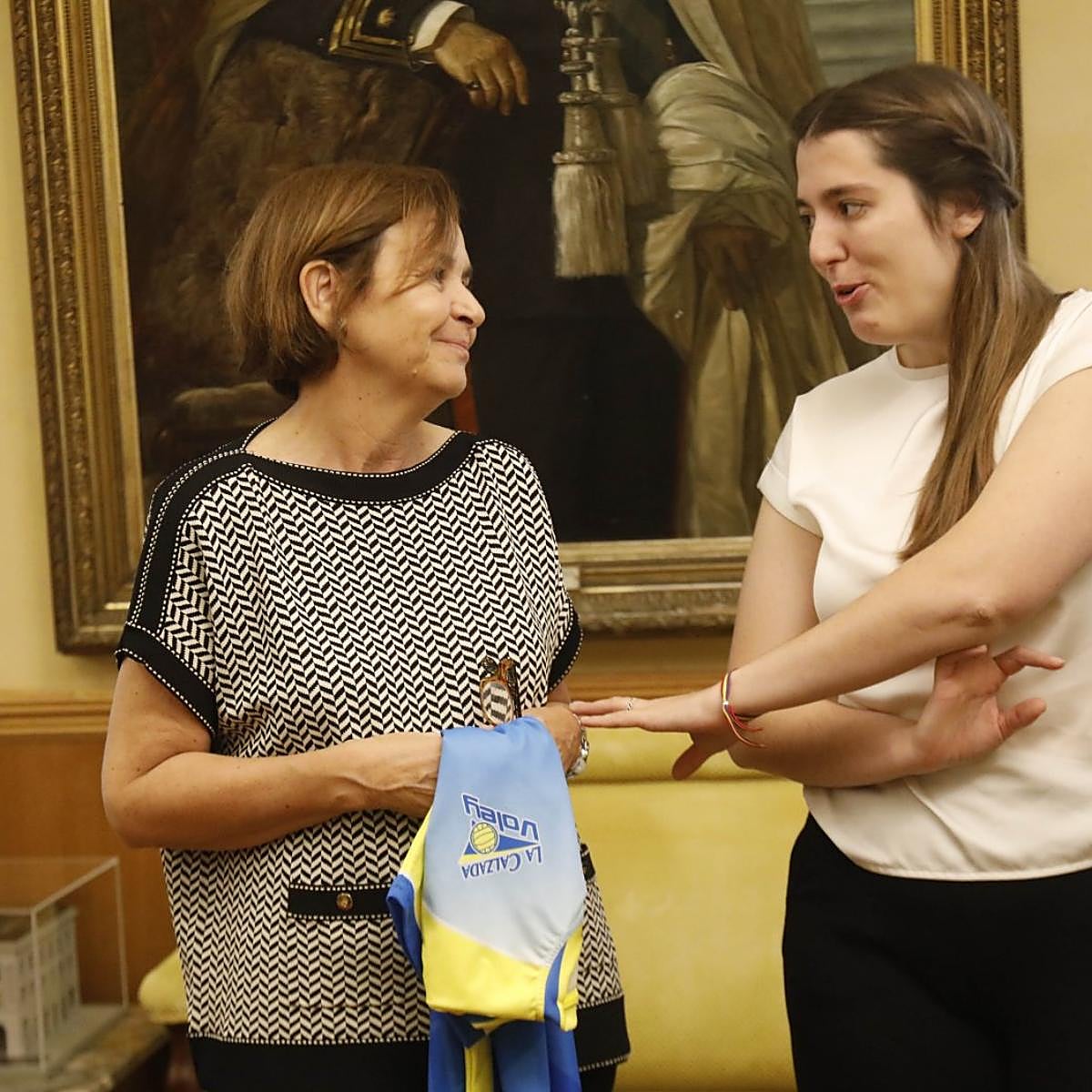 Colectivos sociales y vecinales pasan página de la crisis de gobierno y reclaman estabilidad