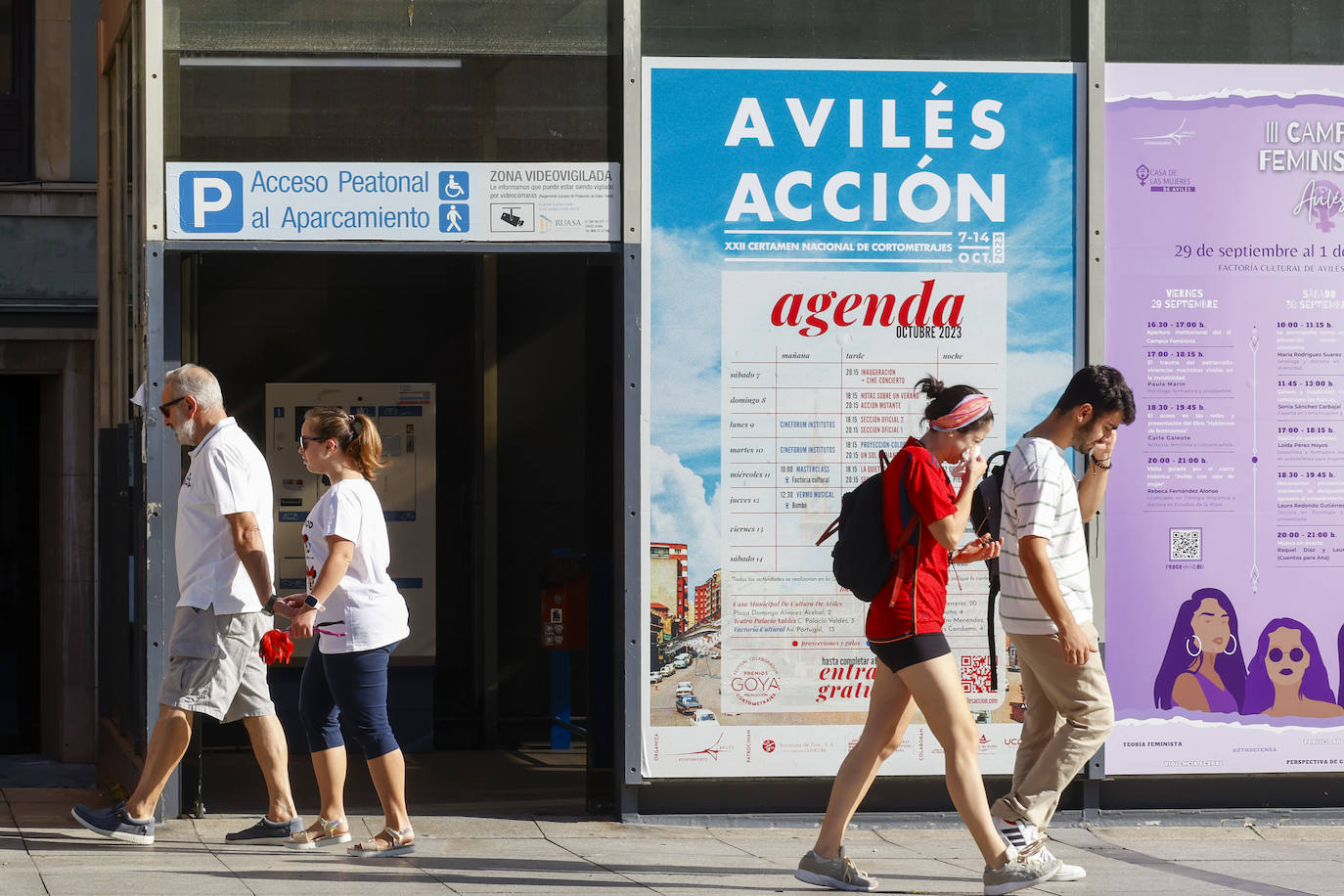 Paseos y playas y terrazas llenas: las imágenes de la jornada de calor en Asturias en pleno octubre