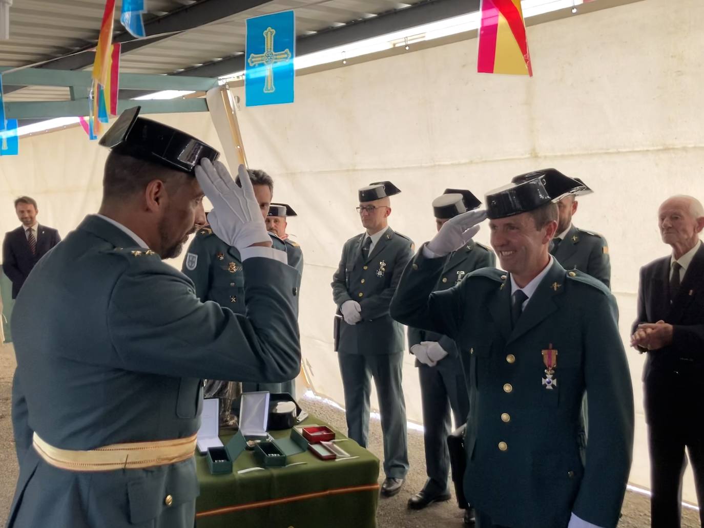 Así ha sido la celebración de la Guardia Civil por su patrona en Luarca