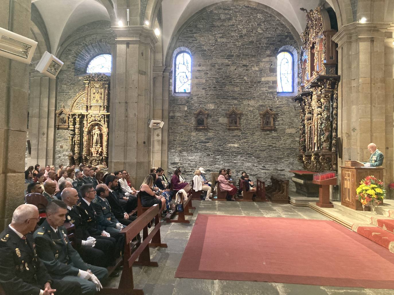 Así ha sido la celebración de la Guardia Civil por su patrona en Luarca