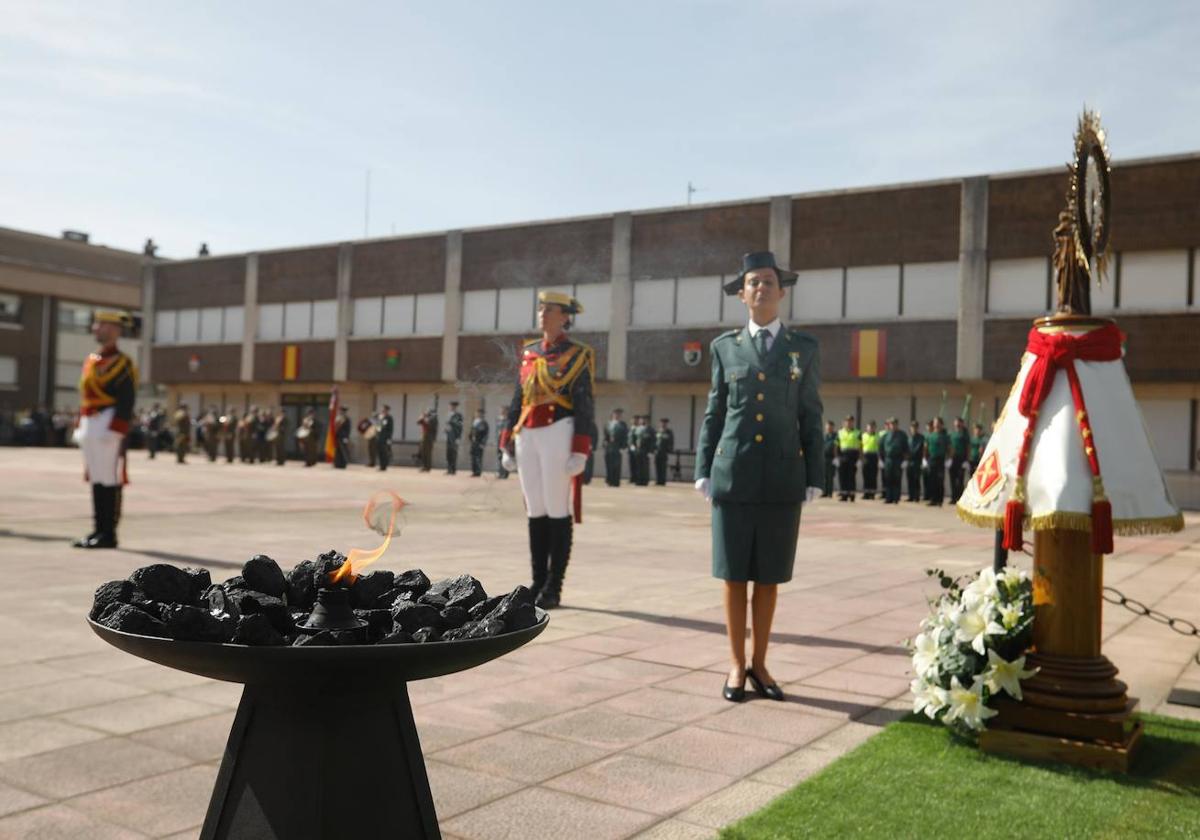 Oviedo homenajea a Dámaso Guillén en la festividad del Pilar