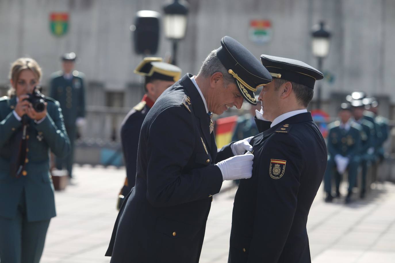 Oviedo homenajea a Dámaso Guillén en la festividad del Pilar