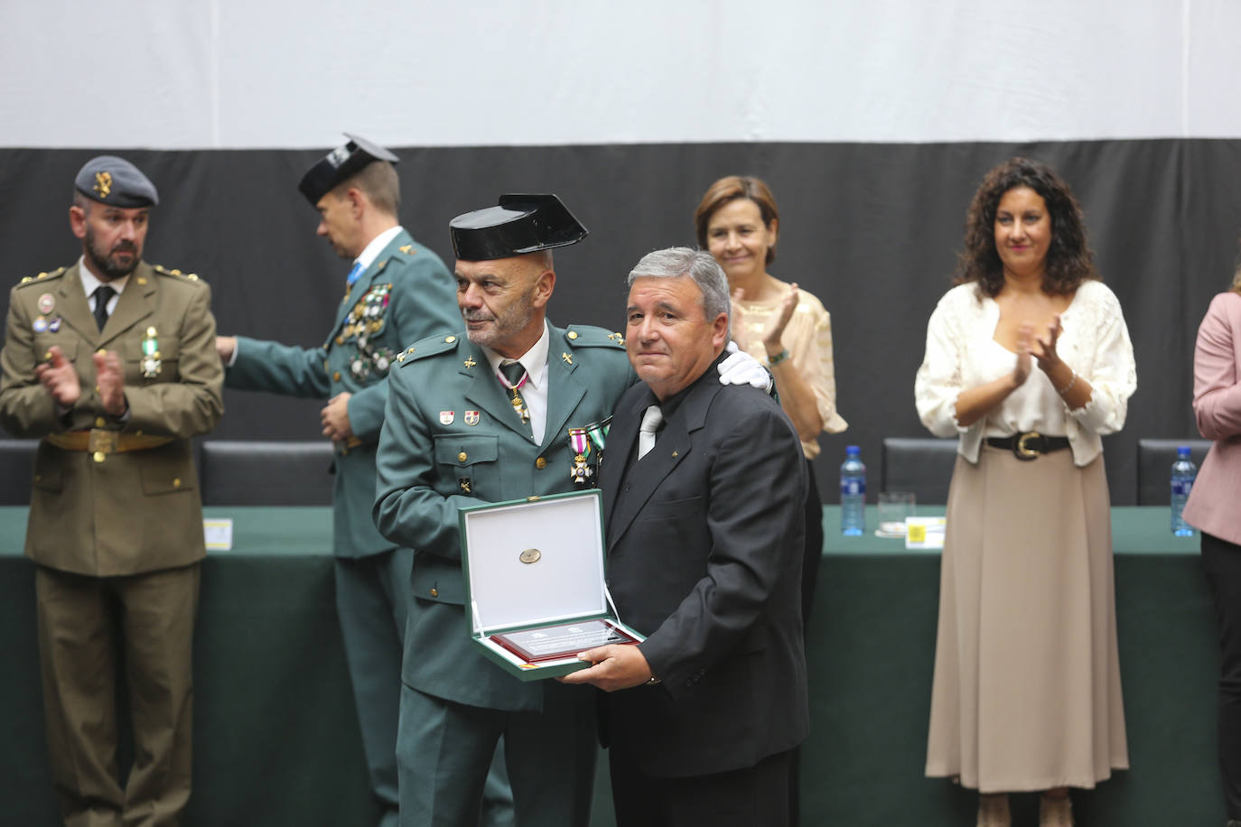 Honores y reconocimientos en Gijón por la patrona de la Guardia Civil