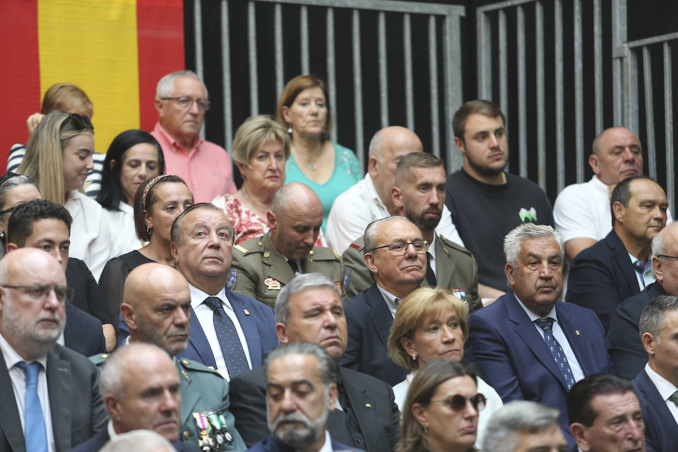 Honores y reconocimientos en Gijón por la patrona de la Guardia Civil