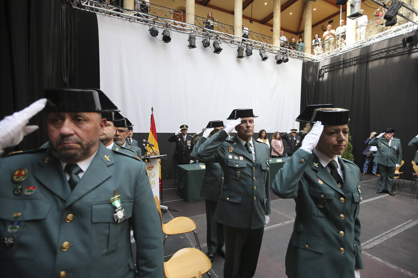 Honores y reconocimientos en Gijón por la patrona de la Guardia Civil