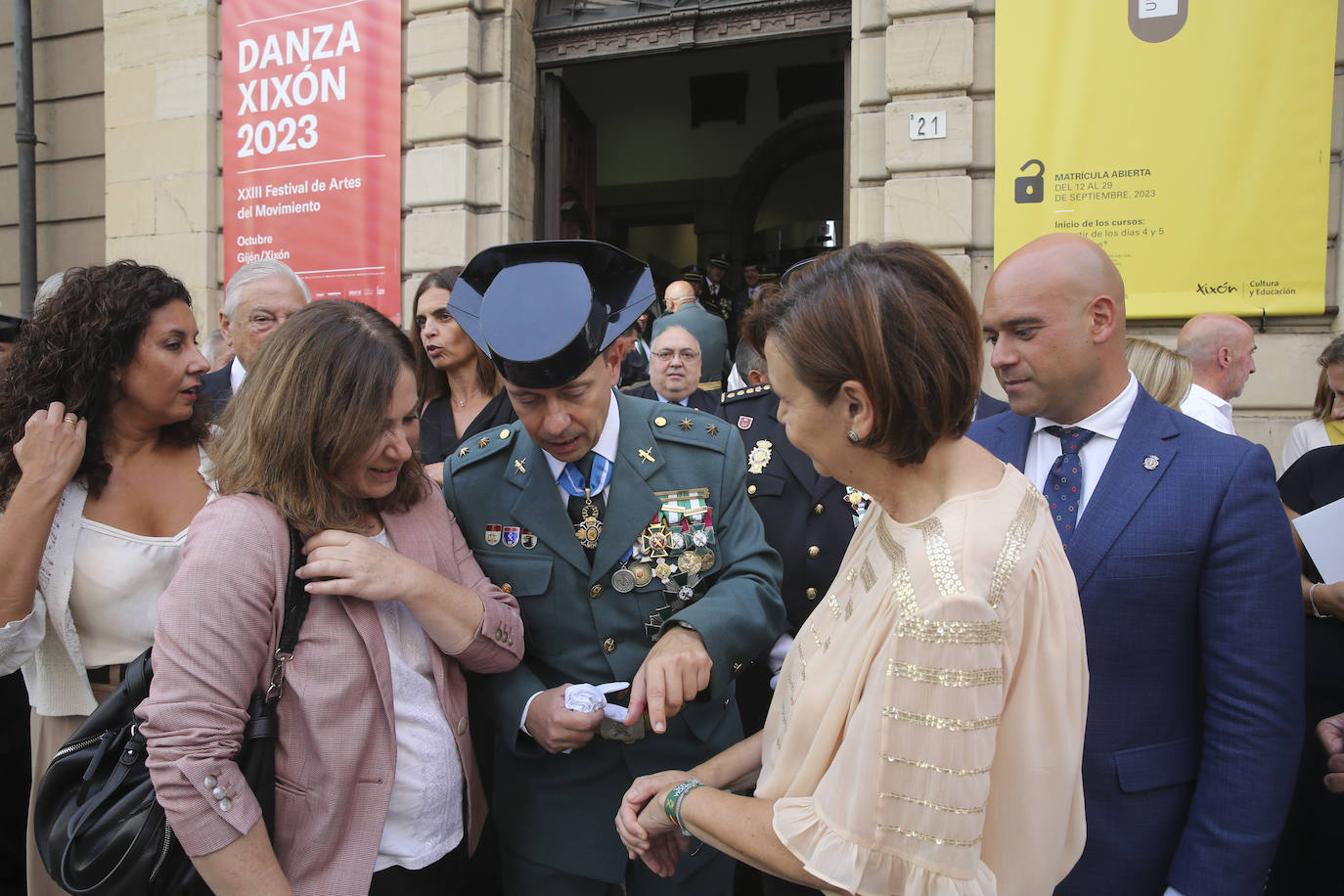 Honores y reconocimientos en Gijón por la patrona de la Guardia Civil