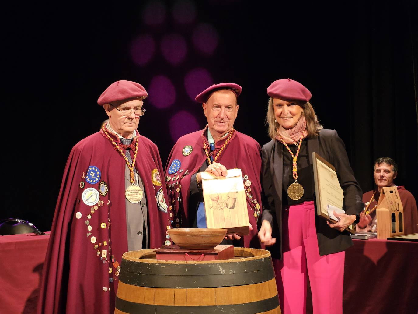 Cangas del Narcea celebra su vendimia a lo grande