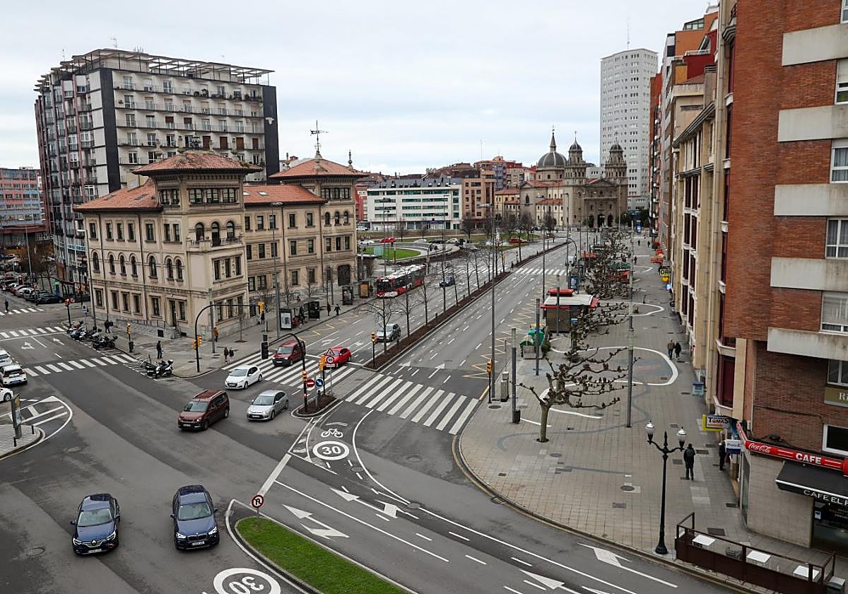 Zona en la que el Principado prevé desarrollar el intercambiador del Humedal.