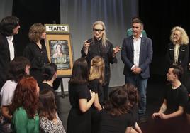 Emociones a flor de piel en el encuentro de Meryl Streep con alumnos de Arte Dramático