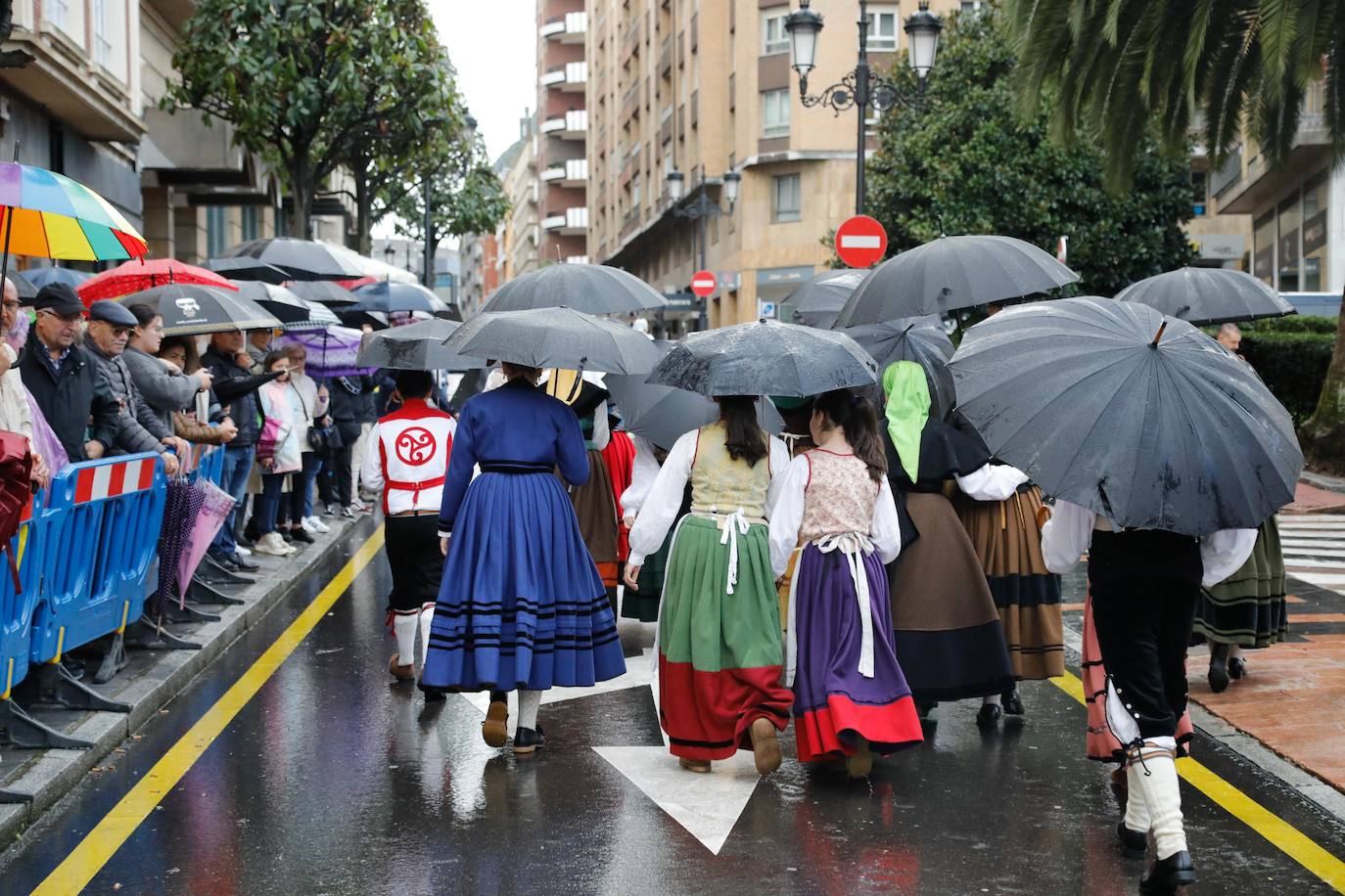 La pasión por los Premios Princesa gana a la lluvia