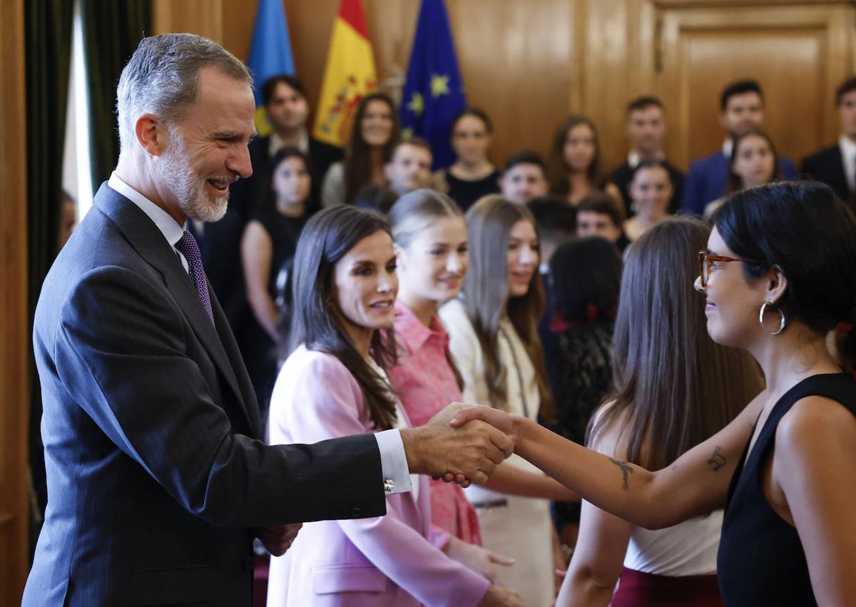 Imagen secundaria 1 - El papel protagonista de la mujer centra la conversación en las recepciones