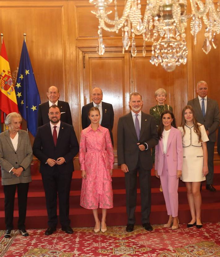 Imagen secundaria 2 - El papel protagonista de la mujer centra la conversación en las recepciones