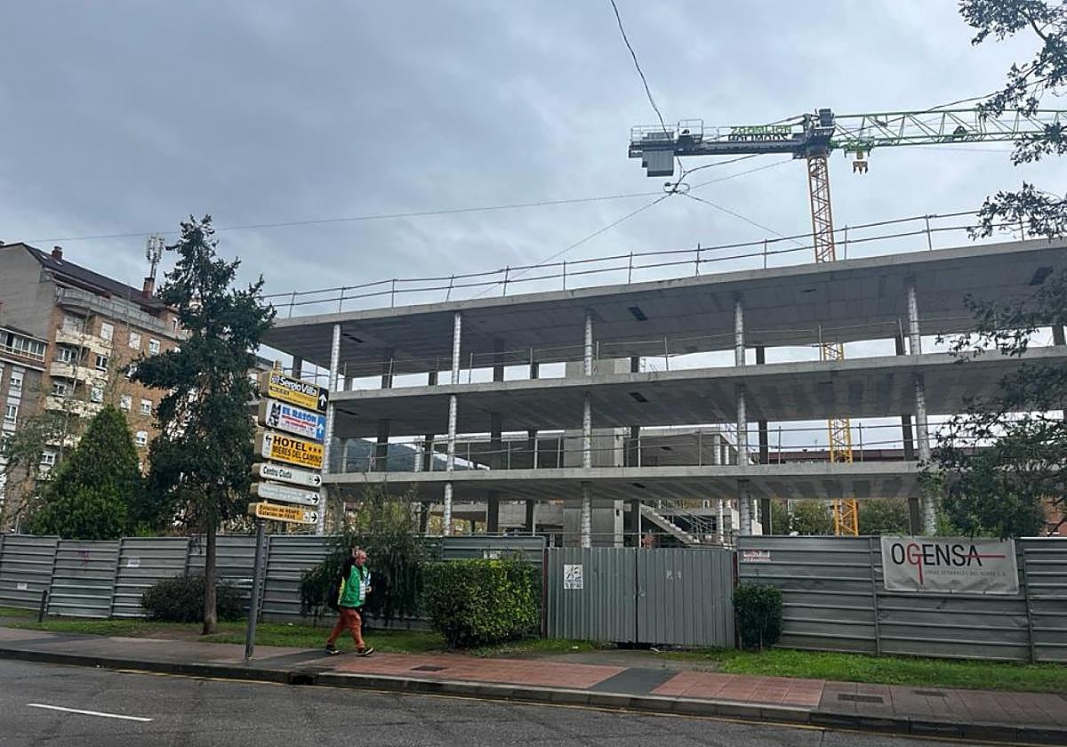 Estructura del cuartel de la Guardia Civil en Mieres.
