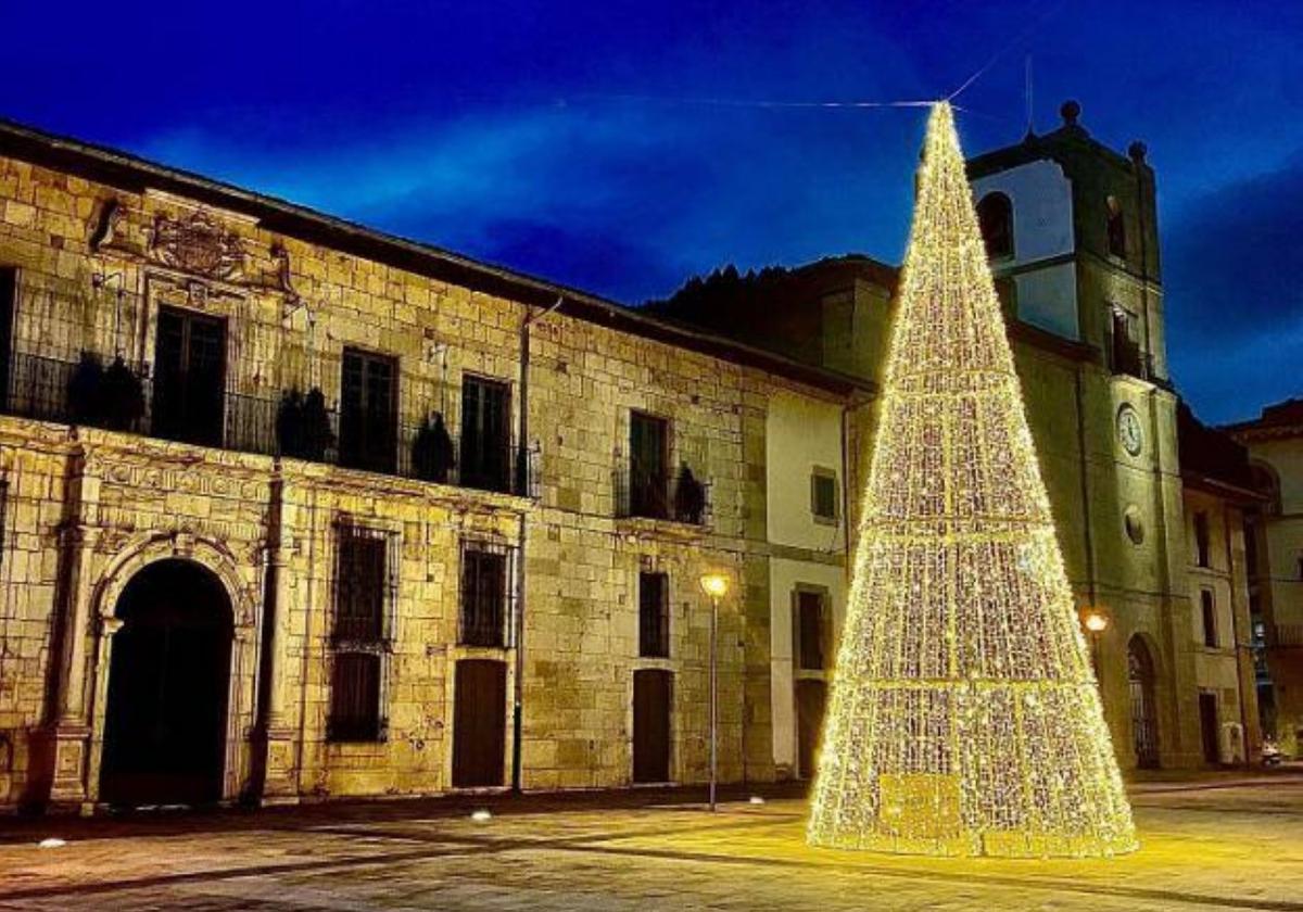 El árbol luminoso de diez metros se repetirá.