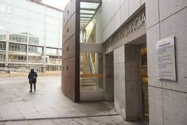 Acepta dos años de prisión por abusar de una niña que era amiga de sus hijos