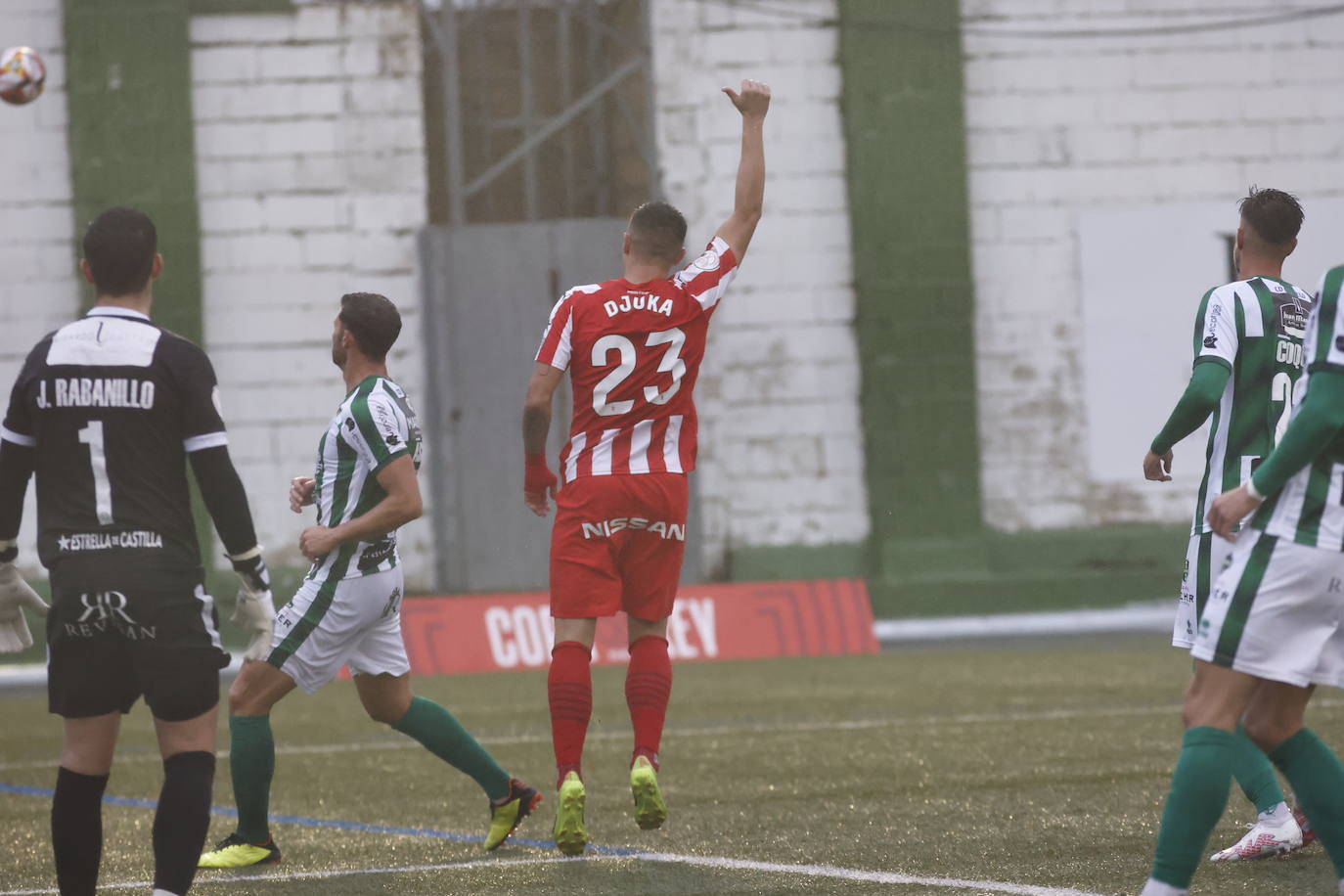 Las mejores imágenes del Guijuelo - Sporting