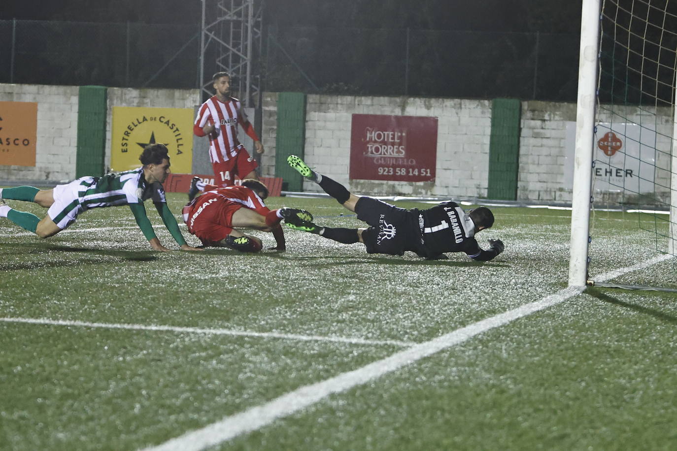 Las mejores imágenes del Guijuelo - Sporting