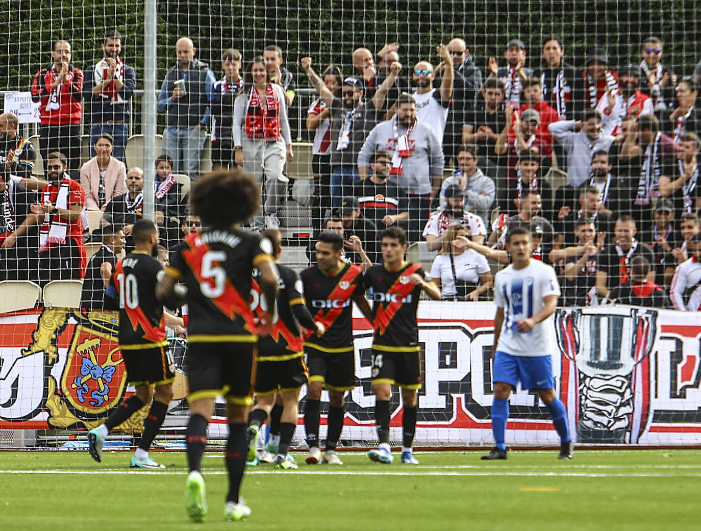 Las mejores imágenes del Lugones - Rayo Vallecano