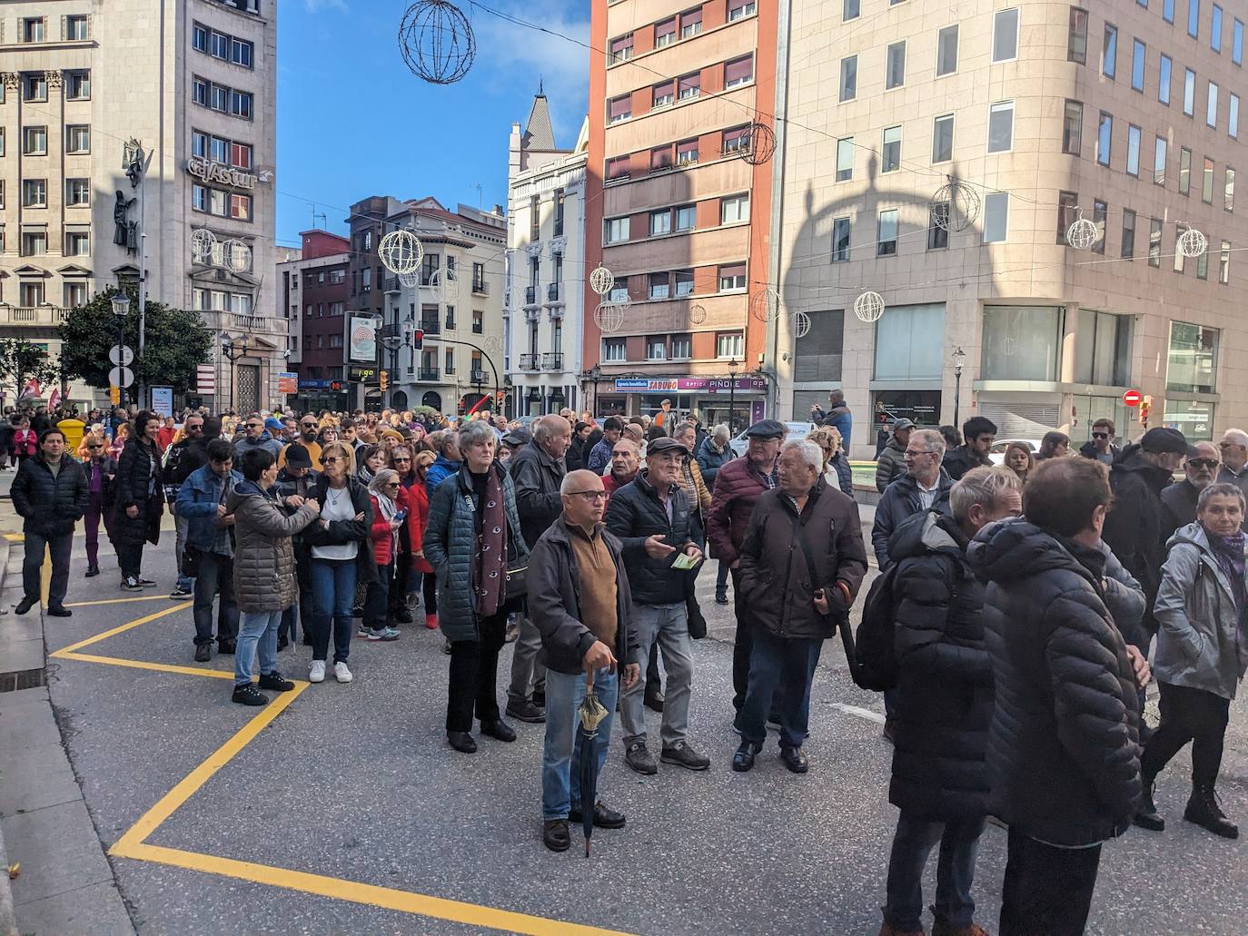 Multitudinaria manifestación a favor de Palestina en Gijón