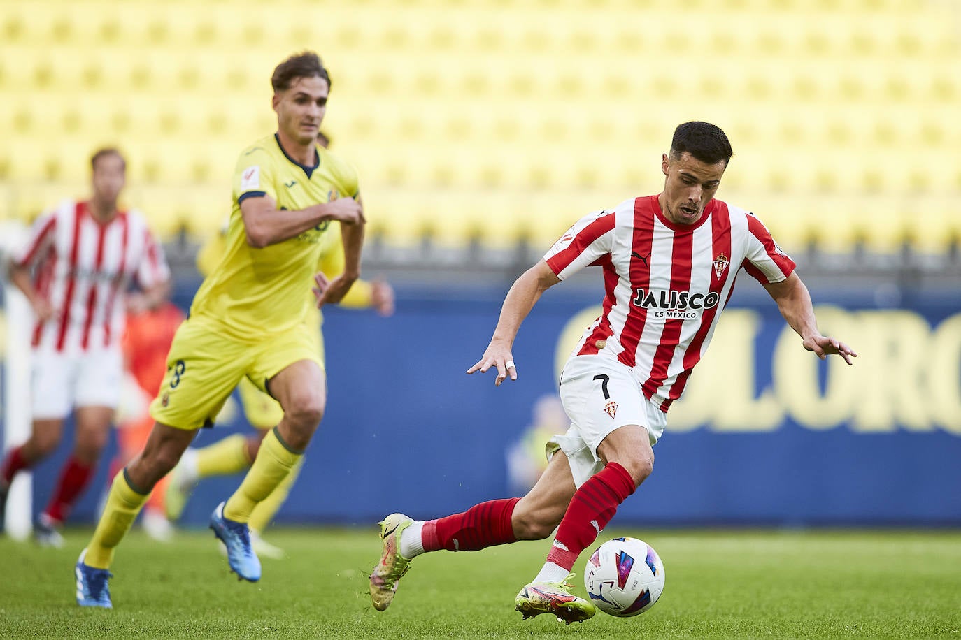 Las mejores imágenes del Villarreal B 0 - 3 Sporting | El Comercio ...