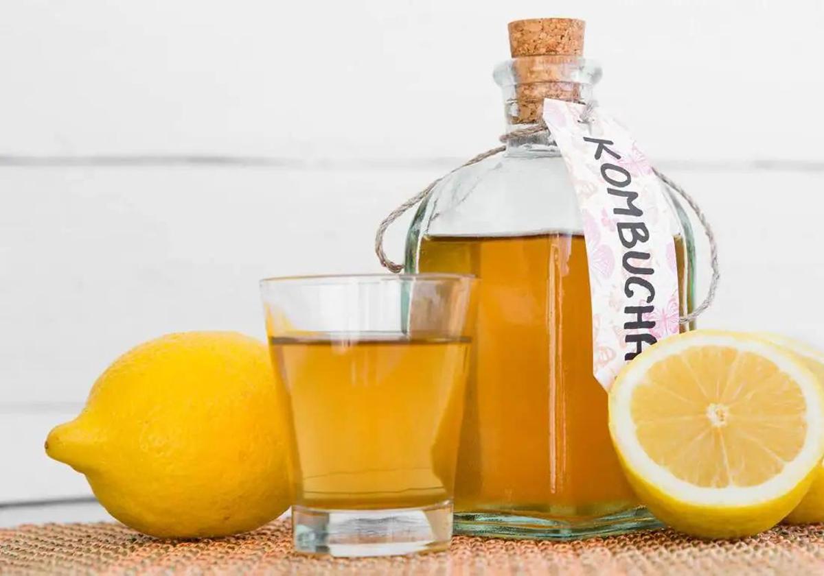 La kombucha se ha puesto de moda, pero hay que tener en cuenta cómo se elabora antes de tomarlo.