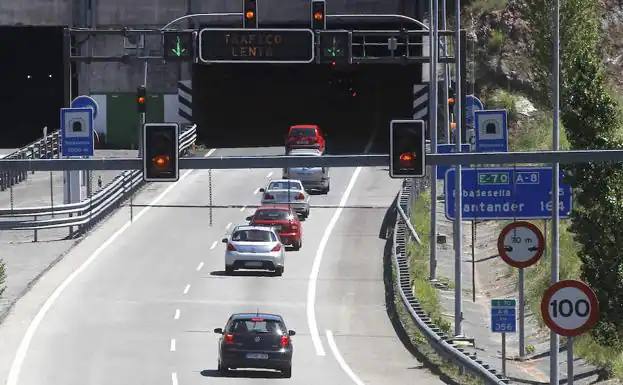 Cortes de tráfico en la autovía del Cantábrico por obras el túnel de Villaviciosa