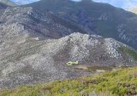 Muere un montañero ovetense a cien metros de coronar el pico Peña Negra en Somiedo