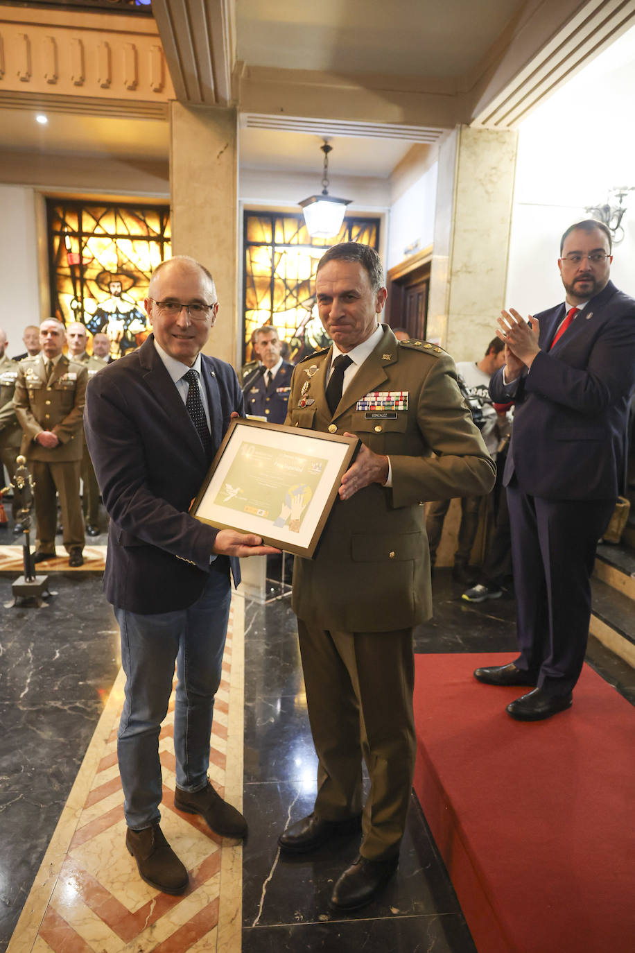 El Día de la Defensa en Asturias, en imágenes